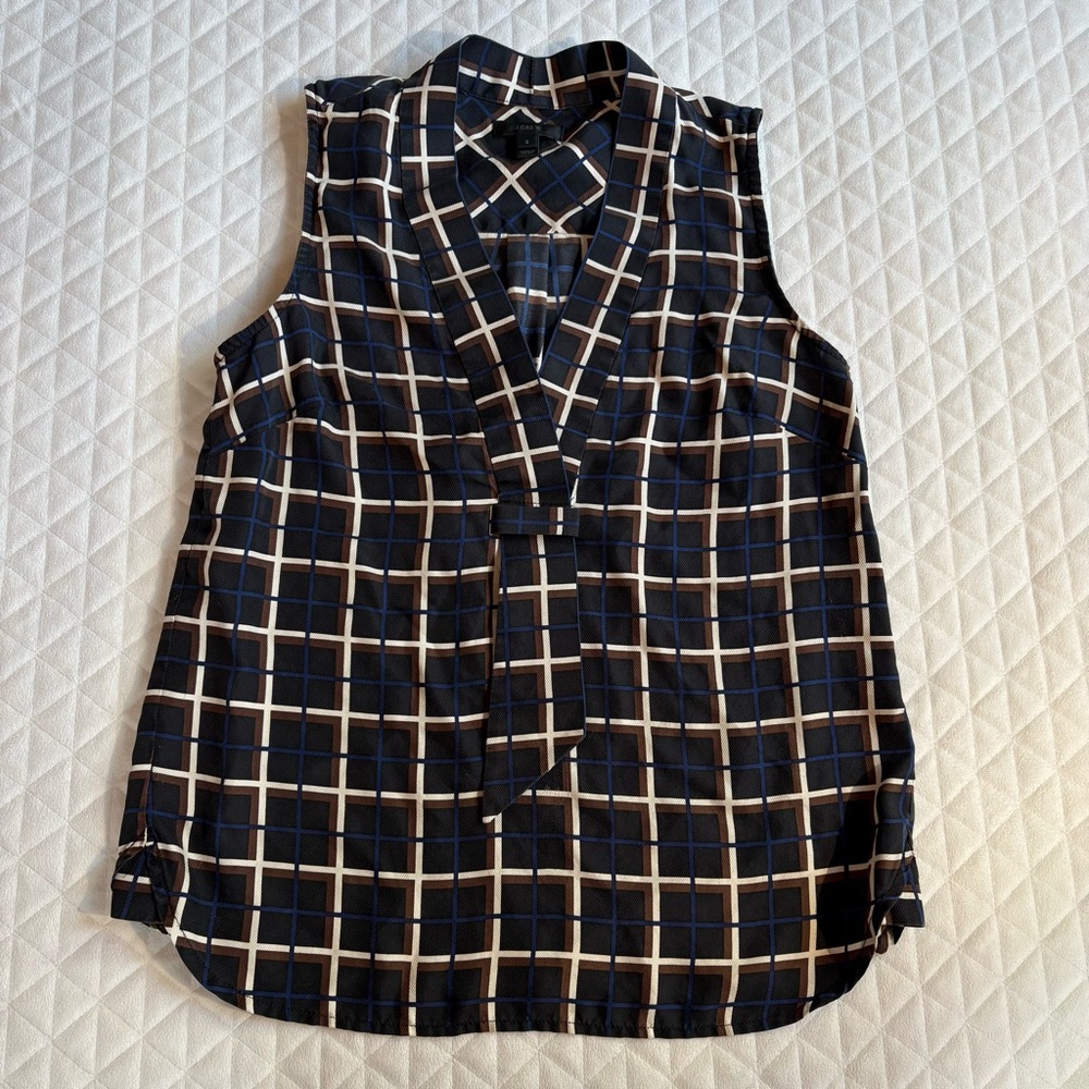 J.Crew Women’s silk twill top sz 2 blouse shirt Black Blue windowpane Print Tie